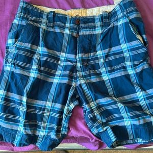 Hollister 100% Cotton Long Blue Plaid Button fly shorts preppy Y2K distressed